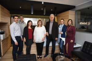 Bebe Stars Family - image Bebe-Stars-Family-300x200 on https://old.bebestars.gr